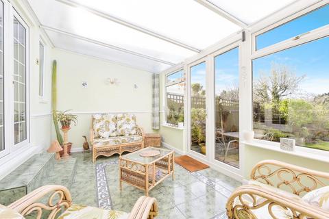 3 Fairfield Way, Epsom, KT19 0EF