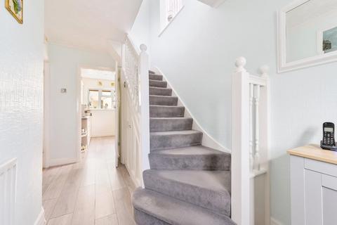 3 Fairfield Way, Epsom, KT19 0EF