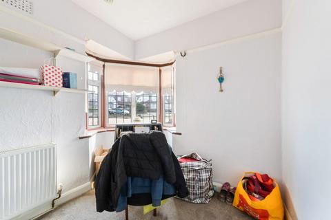 77 Chadacre Road, Epsom, KT17 2HJ