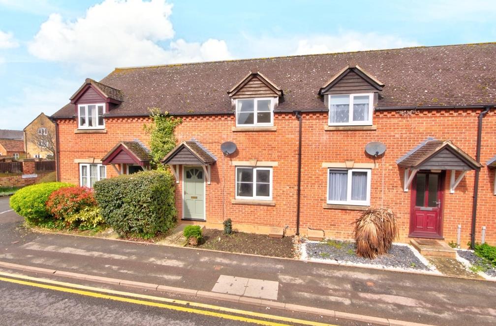 Manor Close Honeybourne 2 bed house for sale £220,000