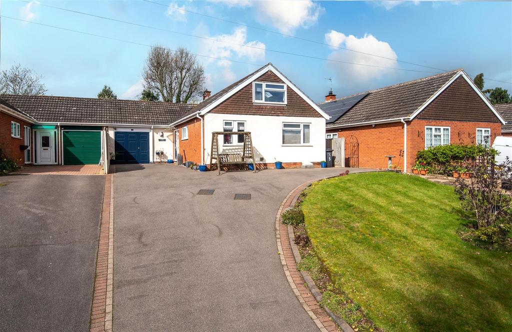 Brook End, Longdon, Rugeley 3 bed detached bungalow for sale £425,000