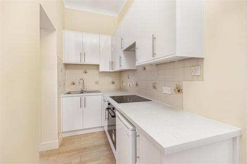 1 bedroom flat to rent, Porchester Terrace North, Bayswater W2