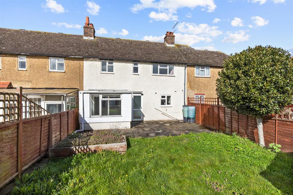 The Gardens, Southwick, Brighton 3 bed house £325,000