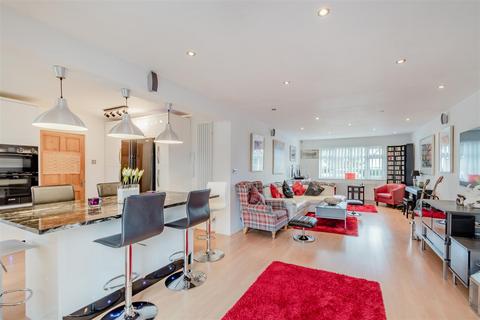 4 bedroom detached house for sale - Wingfield Road, Mansfield