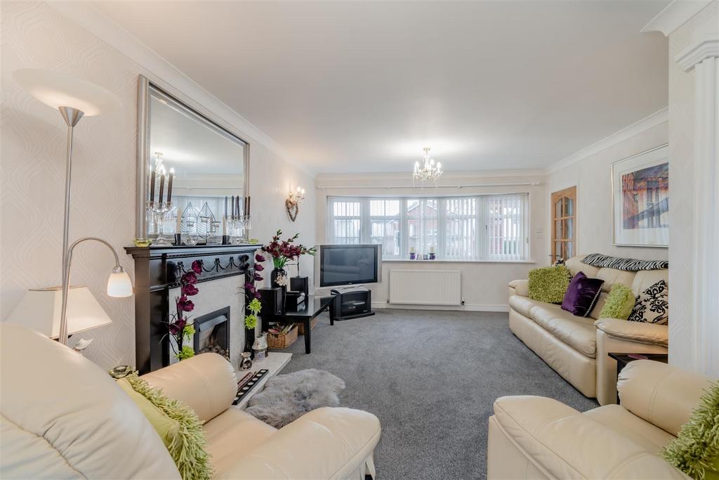 8548720-interior15.jpg