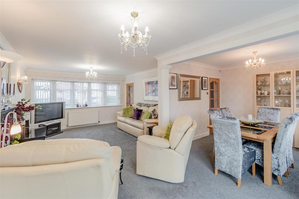 8548720-interior16.jpg