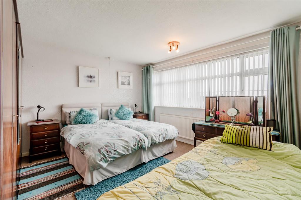 8548720-interior09.jpg