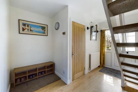 4 bedroom detached house for sale - Field Close Road, Scalby, Scarborough