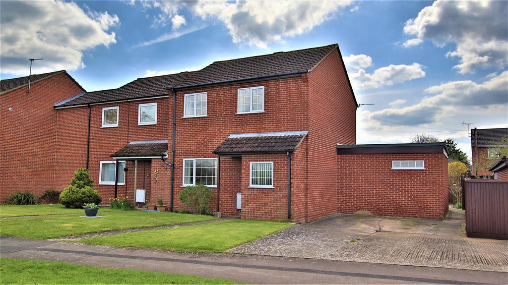 Hardwick Bank Road, Northway, Tewkesbury 3 bed semidetached house for sale £295,000