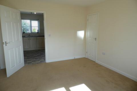 3 bedroom end of terrace house for sale - Gwithian Road, St Austell, PL25