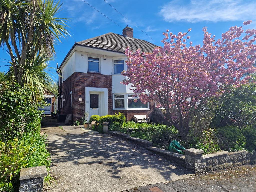Crossfield Road, Barry 3 bed house for sale £349,000