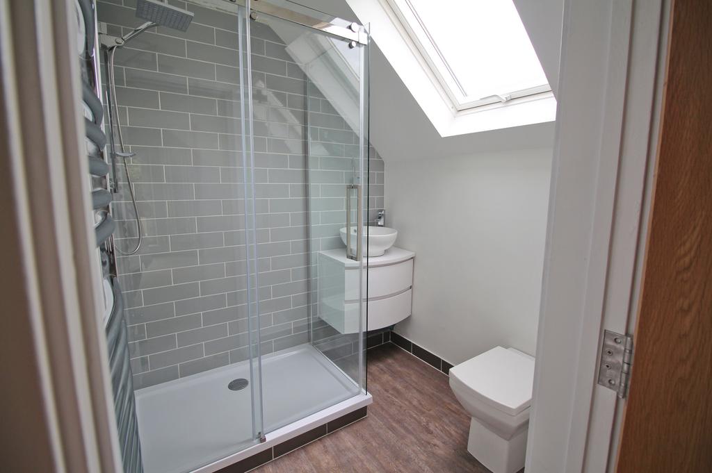 Bedroom 1 Ensuite