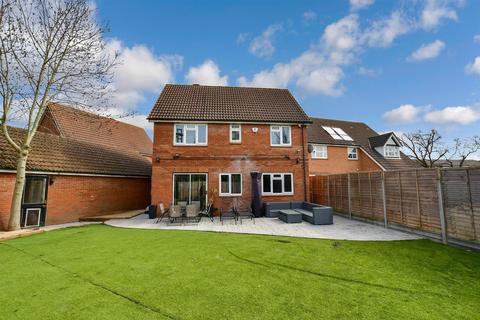 4 bedroom detached house for sale - Crofton Grove, London