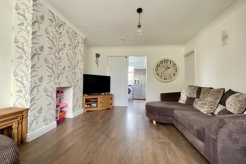 53 Cowick Lane, Exeter, EX2 9HL