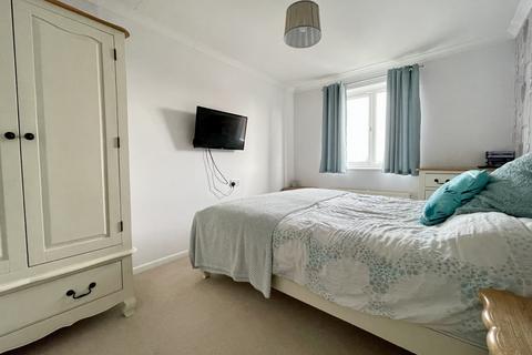 53 Cowick Lane, Exeter, EX2 9HL