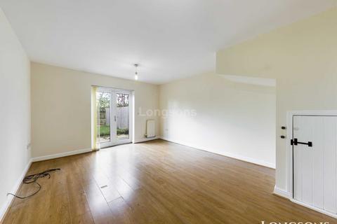 2 bedroom terraced house to rent, Isabella Close, Kings Lynn