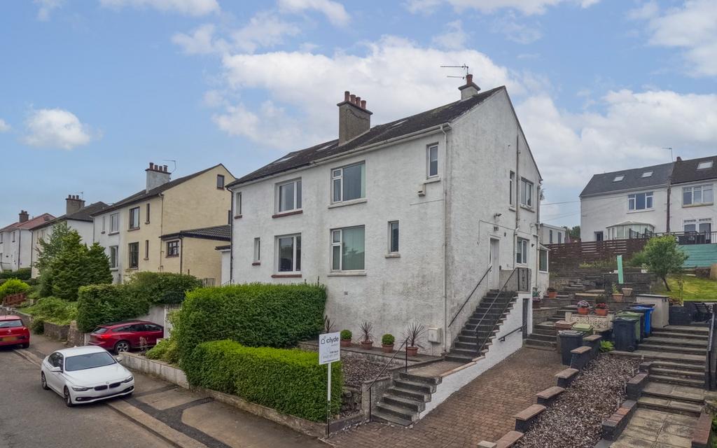 Whitton Drive, Giffnock, Glasgow, G46... 2 bed semidetached villa £