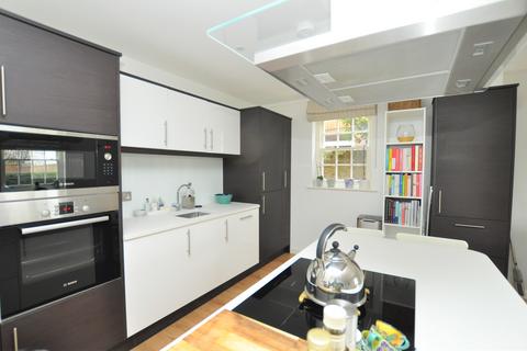 2 bedroom apartment to rent, Nightingale Road, Guildford, Surrey, GU1