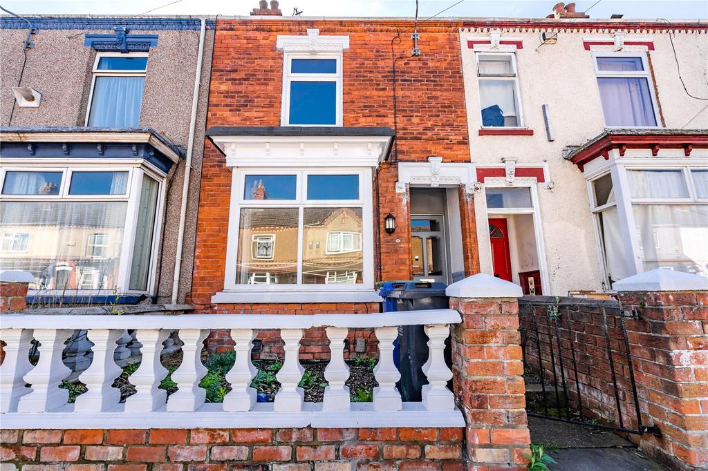 Torrington Street, Grimsby, Lincolnshire, DN32 3 bed terraced house £650 pcm (£150 pw)