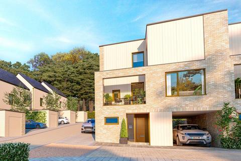 4 bedroom terraced house for sale, Babbacombe Road, Torquay, Devon, TQ1., Torquay TQ1