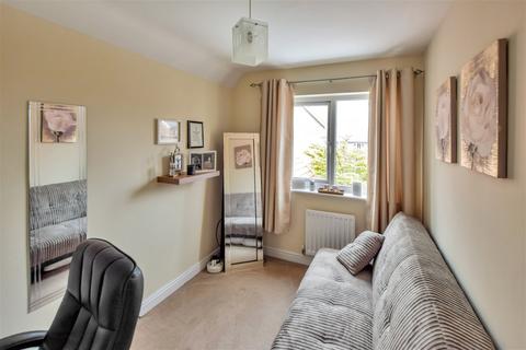 162 Barrows Green Lane, Widnes, WA8 3UD