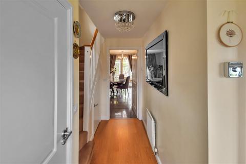 162 Barrows Green Lane, Widnes, WA8 3UD