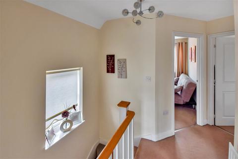 162 Barrows Green Lane, Widnes, WA8 3UD
