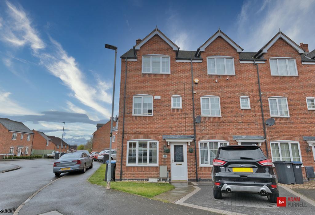 Berrywell Drive, Barwell, Leicestershire 4 bed end of terrace house for