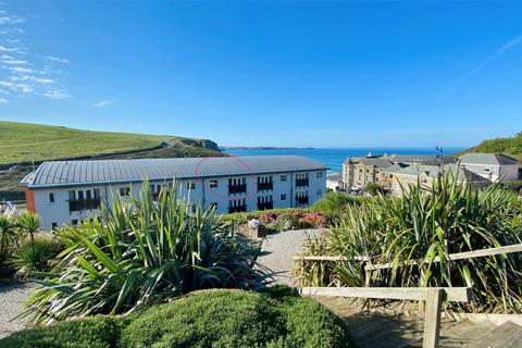 undefined, Waves, Watergate Bay, TR8
