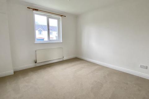 2 Old School Close, Tredrizzick, Wadebridge, PL27 6PH