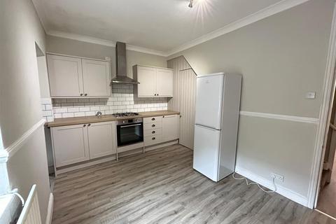 2 bedroom terraced house to rent, Westwood Terrace, York