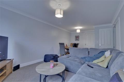2 bedroom flat for sale, Waters Walk, Apperley Bridge, Bradford, West Yorkshire, BD10