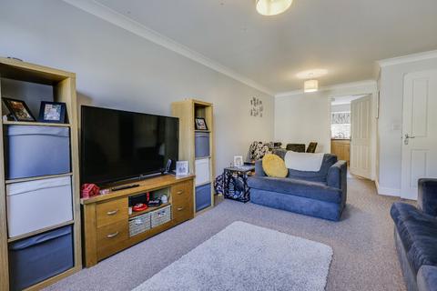 3f Waters Walk, Bradford, BD10 0LZ