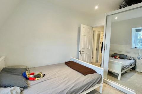 1 bedroom flat to rent, The Gables, Waldeck Road,, Ealing