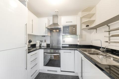 2 bedroom apartment to rent, Jupiter House, St Lukes Square, London, E14