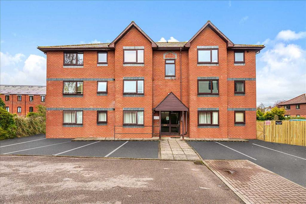 Norris House, Overton 2 bed apartment £975 pcm (£225 pw)