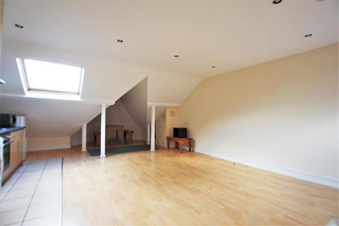 1 bedroom flat to rent, Burgoyne Road, Haringey, London, N4