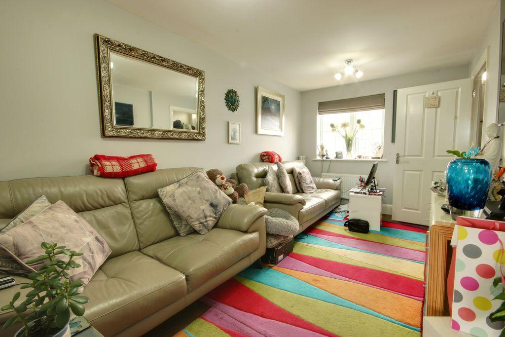 Aspen Way, Beverley HU17 7SZ 2 bed semidetached house £215,000