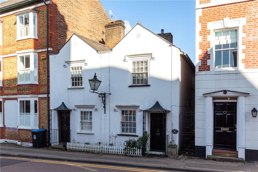 Castle Street, Berkhamsted 1 bed end of terrace house for sale £395,000