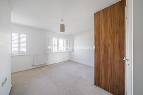 7 Ravens Dene, Chislehurst, BR7 5FL
