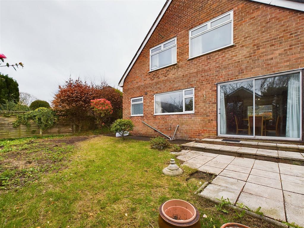 Spinney Close, Ormskirk, L39 4ST 4 bed detached house for sale £390,000