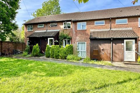 2 bedroom terraced house for sale, Bankview, Lymington, Hampshire, SO41