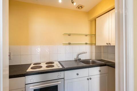 2 bedroom flat to rent, St. Marys, Bootham, York, YO30