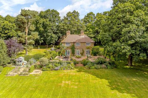 5 bedroom detached house for sale, Trottiscliffe Road, Addington, West Malling, Kent