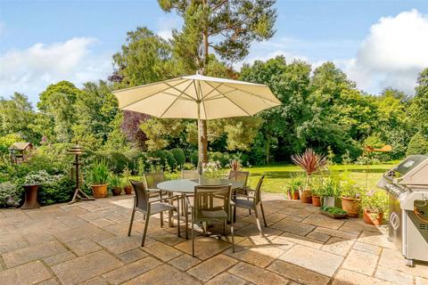 5 bedroom detached house for sale, Trottiscliffe Road, Addington, West Malling, Kent