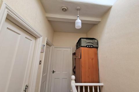 15 Kingthorpe Road, London, NW10 8JE