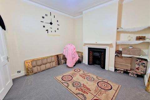 15 Kingthorpe Road, London, NW10 8JE