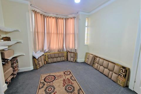 15 Kingthorpe Road, London, NW10 8JE