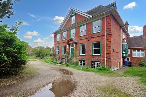 Flat 3, Trowse House Bracondale Millgate, Norwich, NR1 2EQ