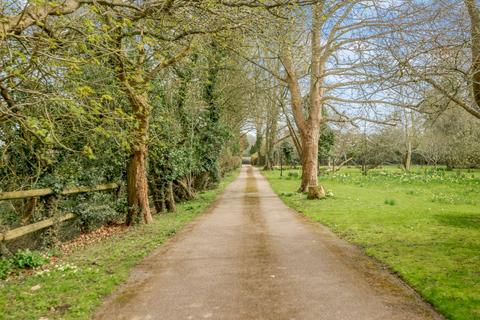 6 bedroom detached house for sale, Darrs Lane, Northchurch, Berkhamsted, Hertfordshire